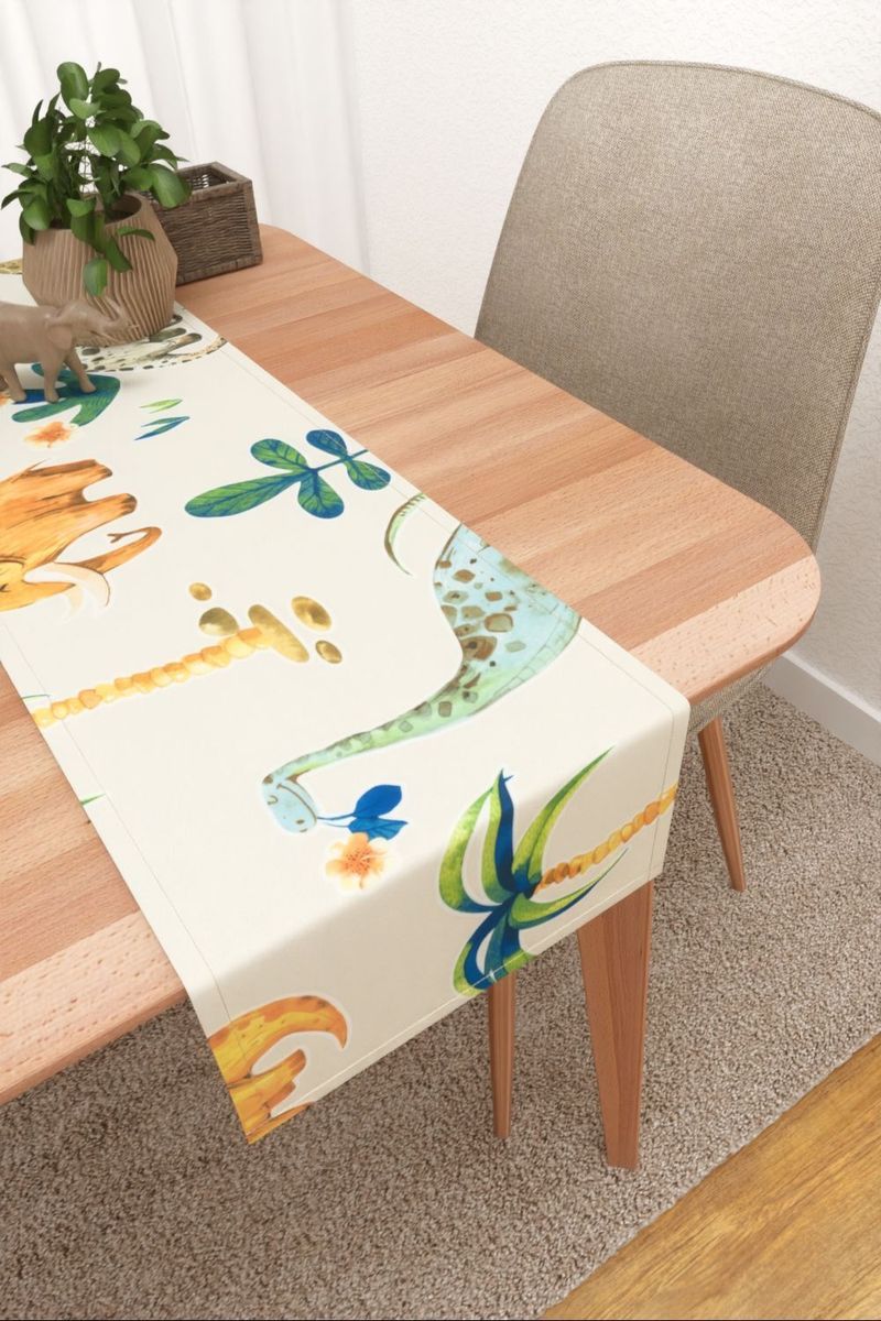 Tischläufer in Beige